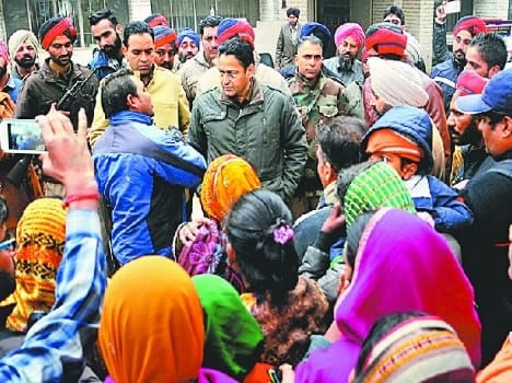 fortuner, killed, child, protest