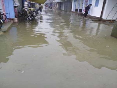Farmers face of persistent rain Ikrale