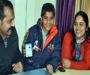 ten year old boy of haridwar make messaging app.