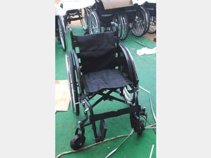 modi will distribute chinese tricycle