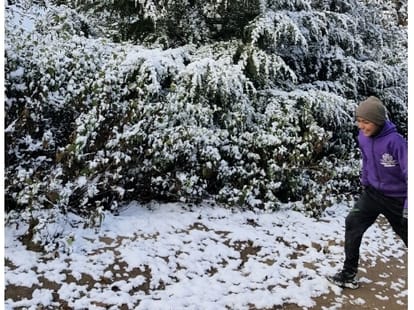 snowfall in mussoorie and dhanaulti.