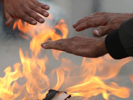 uttar pradesh mother son dead in amritsar due to coal gas