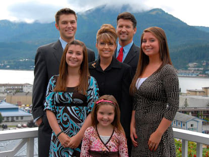 Sarah Palin son arrested after battering girlfriend