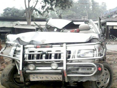 Bolero and injured the driver killed in collision of trolley