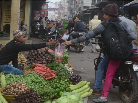 Not showing the effect of the ban on polythene