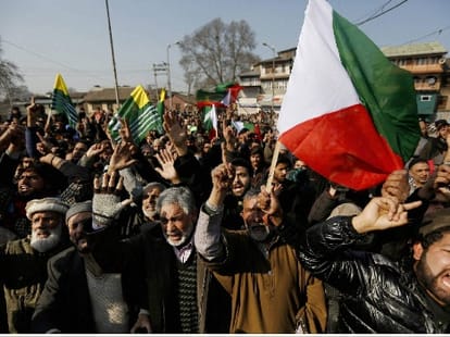 Violent protest in Srinagar