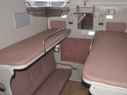 mahamana express is expensive from other train