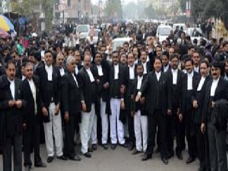 Lawyers put the jam in front of the High Court