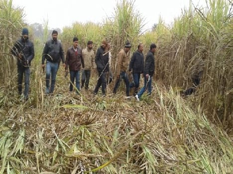 Raghunagr escaped in the day, firing