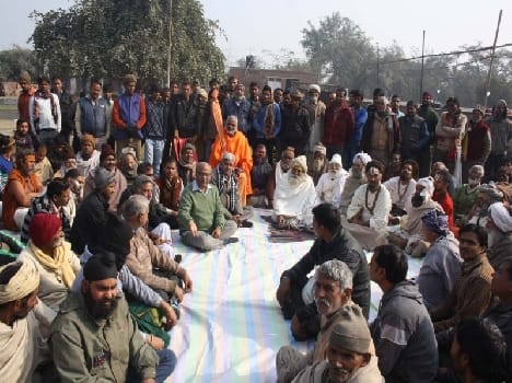 protest by saints in mathura