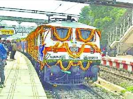 The district underwent mahamana Express