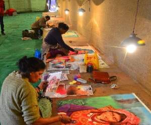 Portrait of president and prime minister will be in craft fare