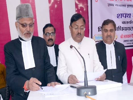 'Bar and bench are two wheels of the judicial system 