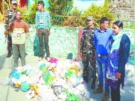 Ban on polythene bags from Nepal to