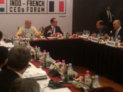 francios hollande and narendra modi in chandigarh business summit