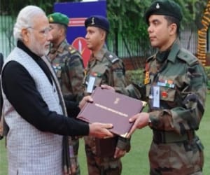 dehradun major deep pradhan honored by PM modi.