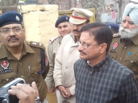 No clue in murder and taxi hijacking case kangra himachal.