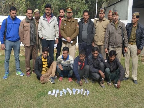 Revealing robbery, five arrested