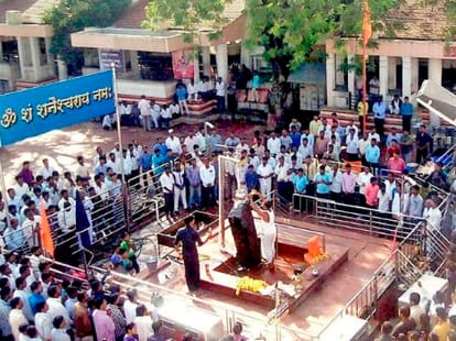 Shankaracharya Swami Swaroopanand on shani shingnapur temple controversy.