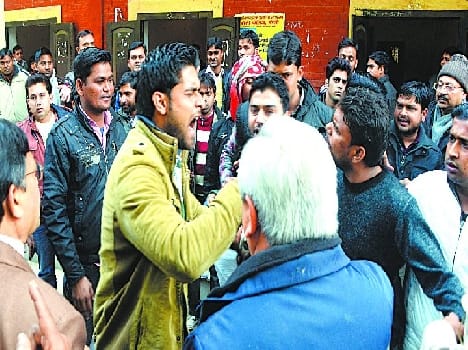 Bareilly College, then vandalizing , room inspector thrashed