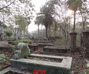 47 people buried in a coffin