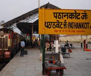suspicious bag found at pathankot railway station, aleart