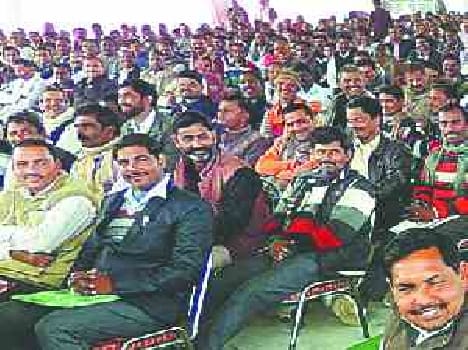 Get off the public's expectations : DM