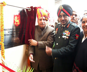 defense minister gave this gift to Ex soldiers