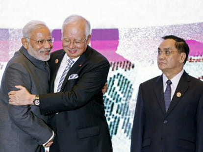 Narendra Modi Won't Stop Hugging World Leaders no matter how awkward it is.