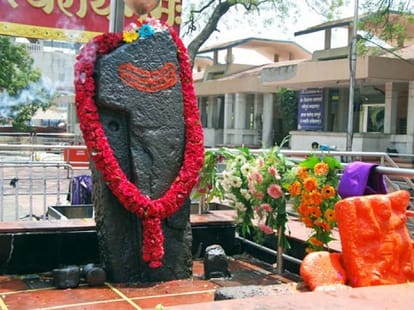 decison on maharashtra woman worships at shani shingnapur temple