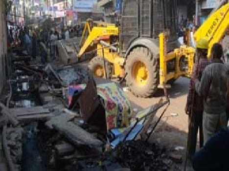 Bakshi dam deletions from illegal shops