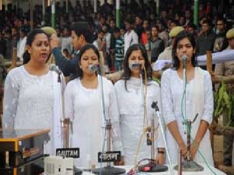 BHU gracefully waved tricolor