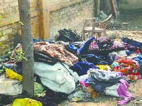 Cylinder leak fire, three Scorched