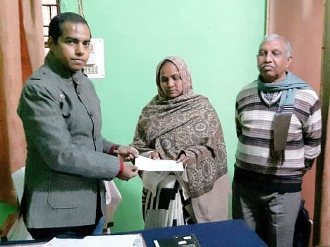 SDM has given wings lakh relief