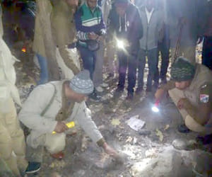 bomb foundin mahanagri express train