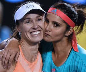sania and martina win australia open