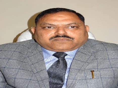 Educate children on technology teacher