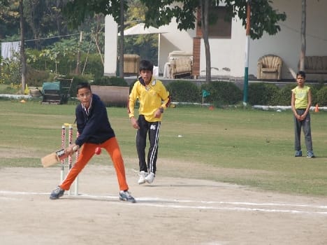 Dhoni  XI won the final 