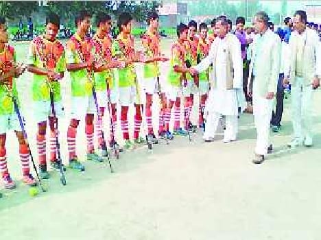 Sultanpur and Varanasi would be in summit clash