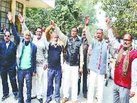 peoples protest against the water problem