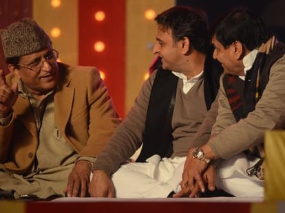 CM Akhilesh Yadav praises his govt work.