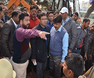 encruchment moved in bulandshaharroad.