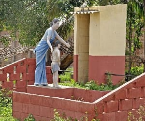 Modi govt sets a condition to get money for toilets.