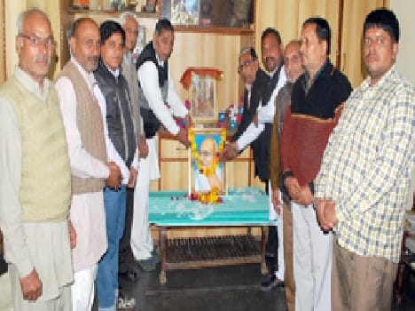  Sabarmati tribute to the saint