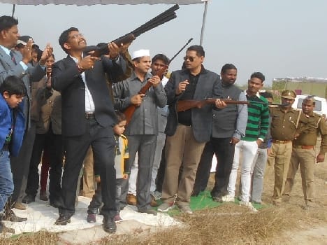 Shuffle target shooting competition