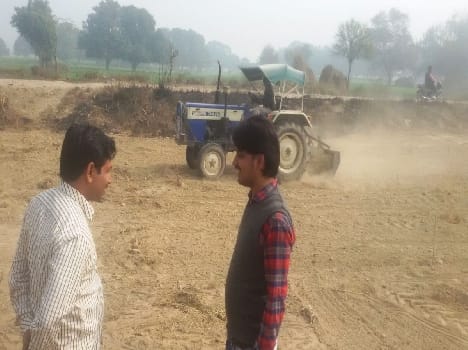 "Farmers mass reach ten thousand farmers'