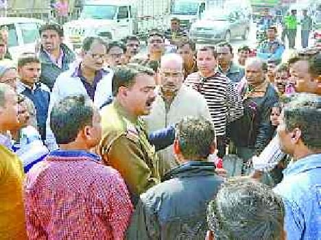 Clash over land possession, Hungama