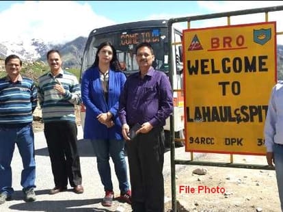 cng buses in rohtang national green tribunal himachal govt.