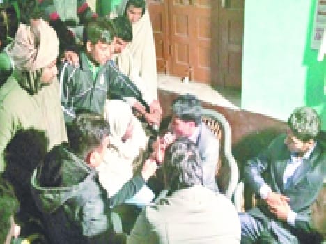 Braze procession hostages