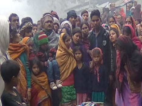 near hospital put womens body had jammed
